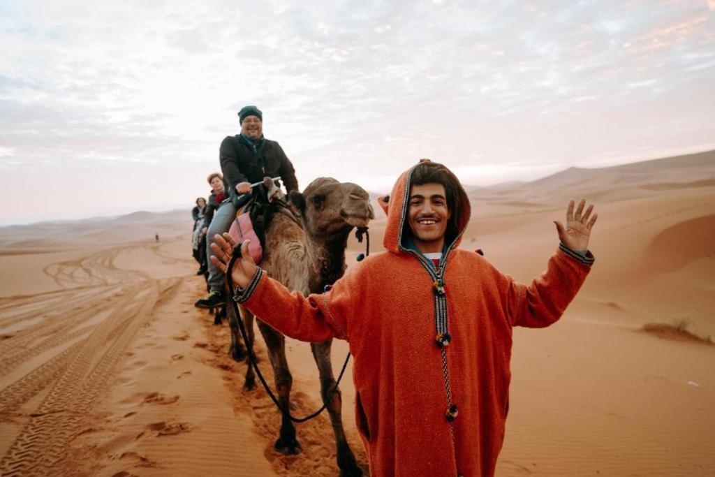 Bed and Breakfast Camp Sahara Majestic M'Hamid Esterno foto
