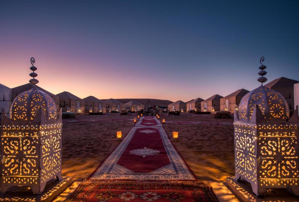 Bed and Breakfast Camp Sahara Majestic M'Hamid Esterno foto