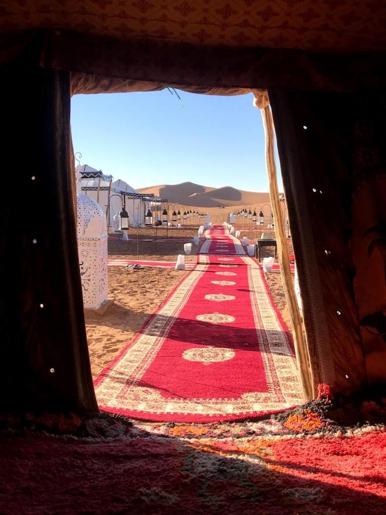 Bed and Breakfast Camp Sahara Majestic M'Hamid Esterno foto